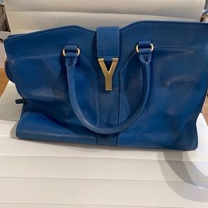 Blue doctor / bowling bag
